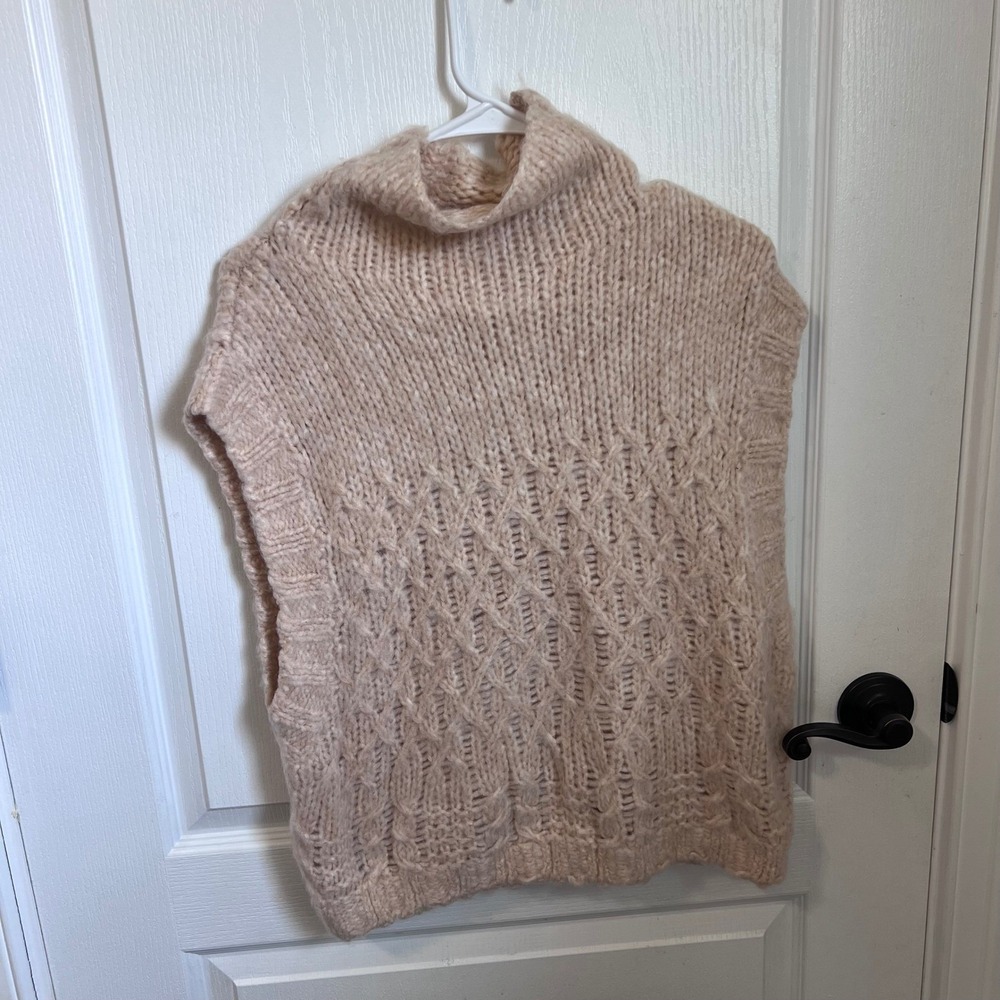 Free People West Coast Vest Powder Puff Cream Chunky Knit Mock Neck New S - Picture 4 of 9